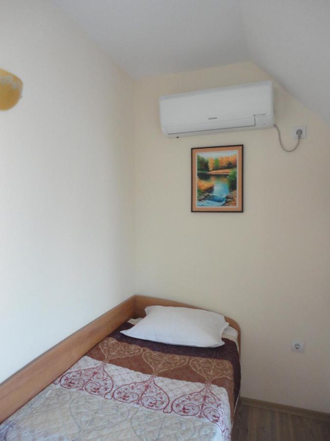 Barex Family Hotel โซโซโปล ภายนอก รูปภาพ